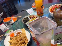 -川流不息·地道川菜·小龙虾(松东路店)