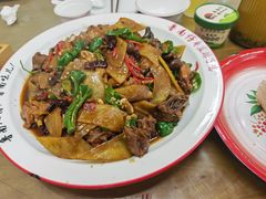 -鲁南仔·滕州炒鸡(经三路店)