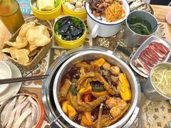 -顶上头·螺蛳火锅(五一新村店)