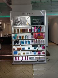 -BULB STUDIO 巴柏明星发型工作室