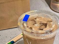 -瑞幸咖啡(大连罗斯福广场一层店)