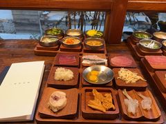 -银米·云南传统过桥米线(双廊黑金冠店)