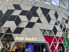 -泡泡玛特POPMART (北京超极合生汇店)