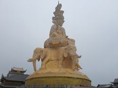 -峨嵋山金顶