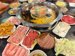 -邓莽子老火锅(中兴路总店)