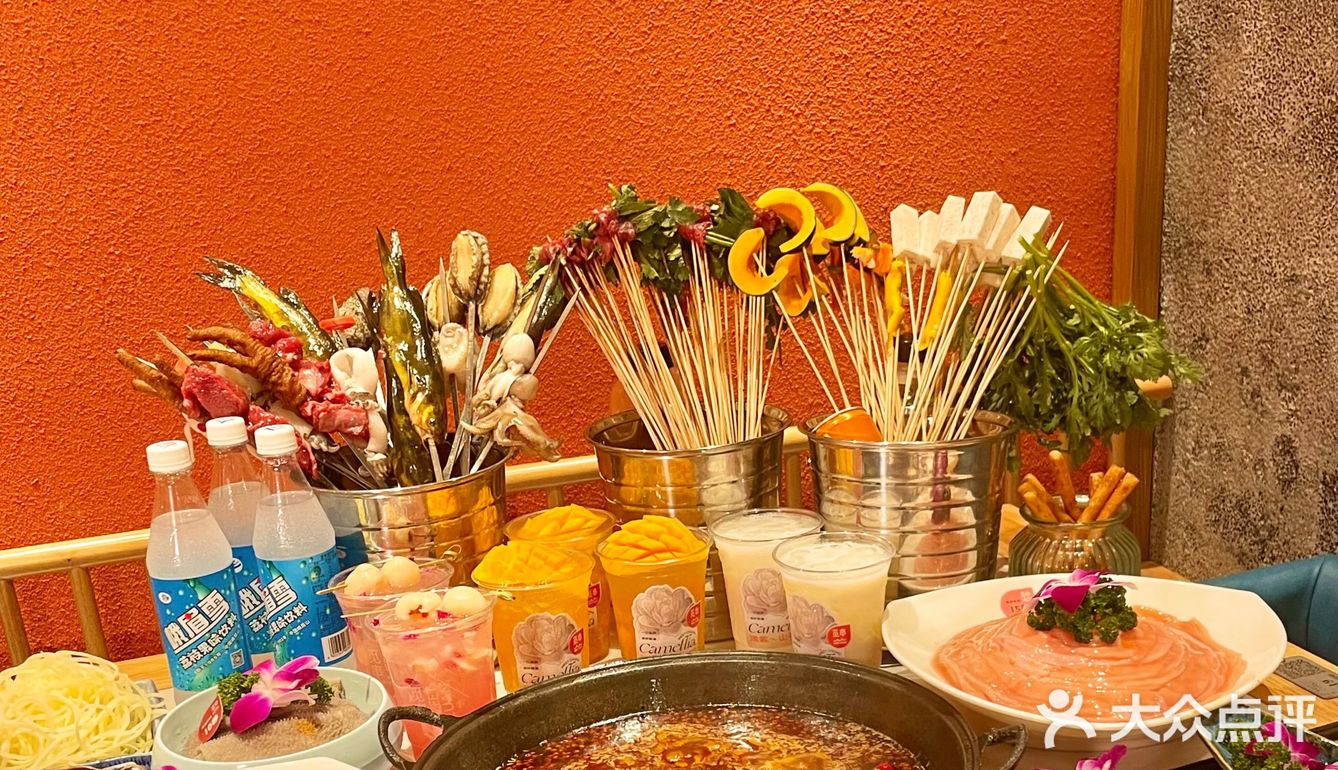 春天到来山茶花开🍃好配辣辣的火锅串串‼️