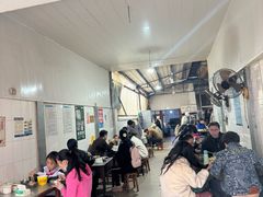 -正宗杨记普洱酸醋米线(总店)