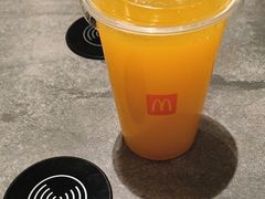 -麦当劳(徐汇漕溪北路百脑汇店)