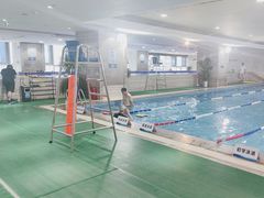 -小蓝鲸游泳培训基地(石景山店)