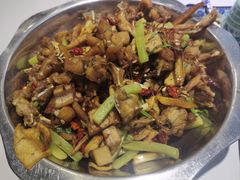 干锅牛蛙-馋嘴蛙火锅
