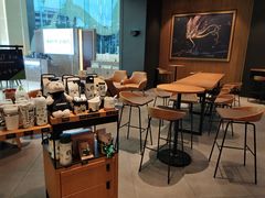 -星巴克(桂林国贸益华城店)