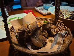 金牌脆皮猪脚（2片起卖）-魏铭鱼头捞饭(晋阳路店)