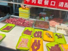 -养牛邓·潮汕牛肉海鲜自助火锅(广州店)