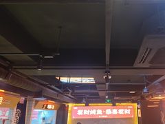 -鸣记脆皮烤鱼·海鲜烤鱼(三八广场店)