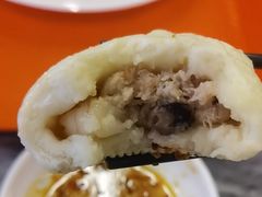 鲜肉虾仁包-天兴居(鲜鱼口街店)