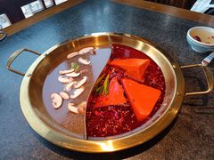 -小天鹅火锅·一线江景洪鼎旗舰店(洪崖洞店)