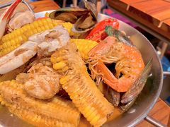-Brut Eatery Wine Bar & Restaurant (建国东路店)