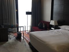 -广州天河希尔顿酒店