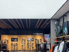 -凯乐石KAILAS(万国奥特莱斯店)