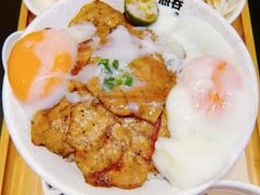 日出千层猪五花-熊吞·大碗丼烧肉饭(清江浦区万达店)