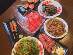 -人间半杯·小酒馆创意菜(三里屯店)