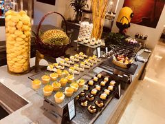 -海口绿发希尔顿酒店-田园汇自助餐·三文鱼·海鲜