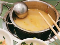 -一围肥牛小火锅(高铁吾悦店)