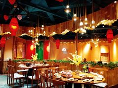 -老滇山寨•云南特色菜•地方菜•民族风情歌舞表演(金碧店)