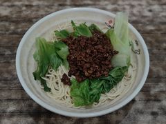 红味炸酱面-天府面庄(天平路店)