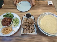 -合合春饼·酱骨·东北菜(潘家园店)