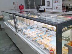 面包甜点陈列柜-陳磊蛋糕(巴黎店)