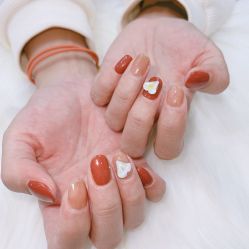 -七彩虹美甲美睫 半永久