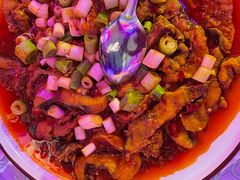 -巴特餐饮6加1音乐餐吧·新疆菜