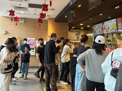 -麦当劳(中二横路店)