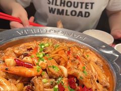 -胖哥俩肉蟹煲(湖滨银泰in77店)