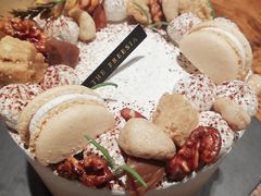 -小苍兰风铃草·礼物蛋糕(沈阳店)