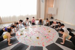 -亚太瑜伽普拉提学院