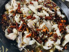 涮锅水煮鱼-金三可市井水煮鱼(金碧园店)