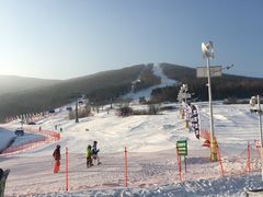 -中旅松花湖滑雪场