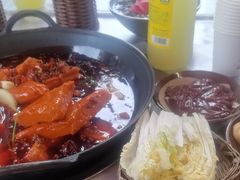 -赵美丽·重庆社区火锅·直营店(火车东站·中豪国际店)