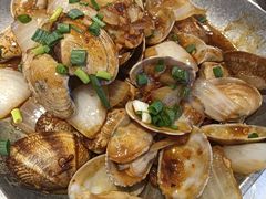 -石牌岭小亮蒸虾•湖北老字号(左岭店)