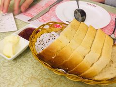槽子面包切片-华梅西餐厅(哈尔滨中央大街店)