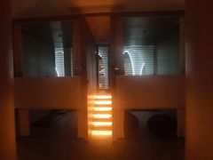 -涨巢·潮玩水疗局