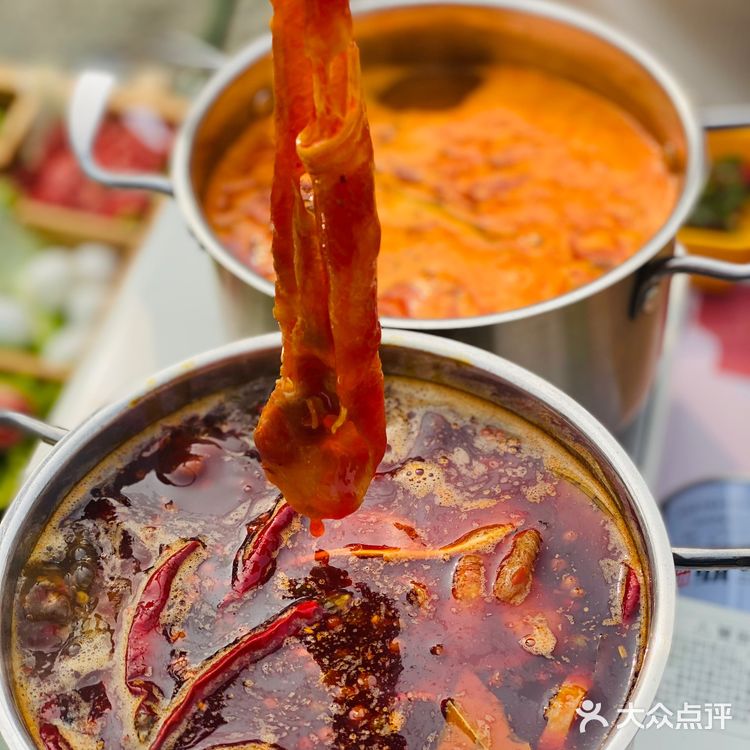 立春来鲟也万事屋，愿新年万事如意