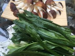 -慢丽江·云南野生菌土鸡锅(西山店)