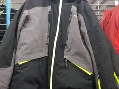 -迪卡侬(西三旗店)
