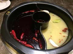 -佬土鹅肠火锅(解放路店)