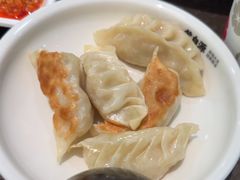 -蒙自源米线大王(东站店)