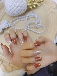 -MONICA BOX美甲美睫