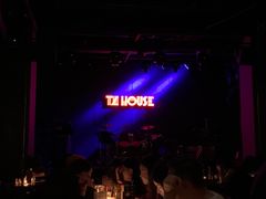 -TZ House音乐现场(茅台店)